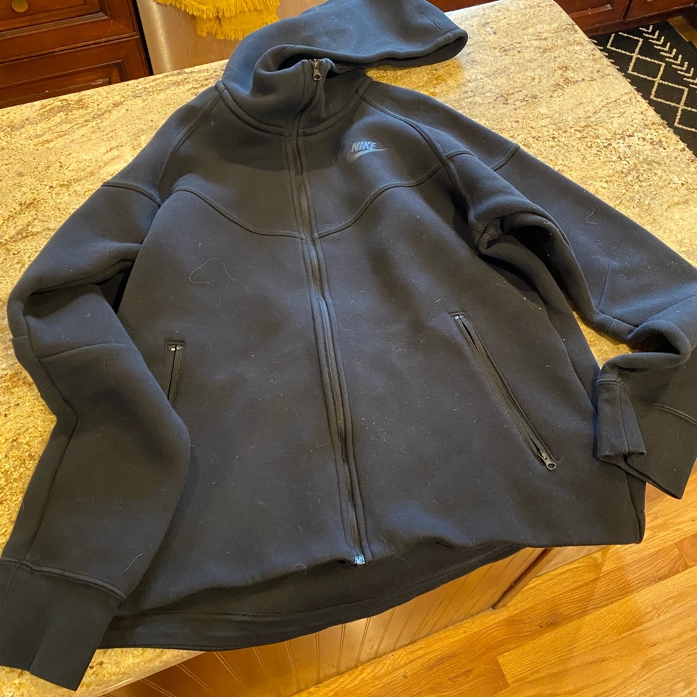 Black Nike Tech Hoodie M